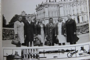 Паездка ў Ленінград, 1977 год, Валянціна Жвалеўская – трэцяя злева 