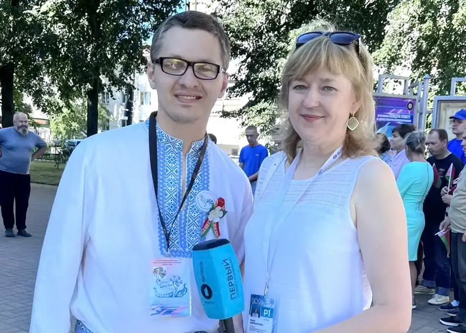Берестовичанин Артур Васько принял участие в Международном фестивале творчества инвалидов «Витебск-2026»