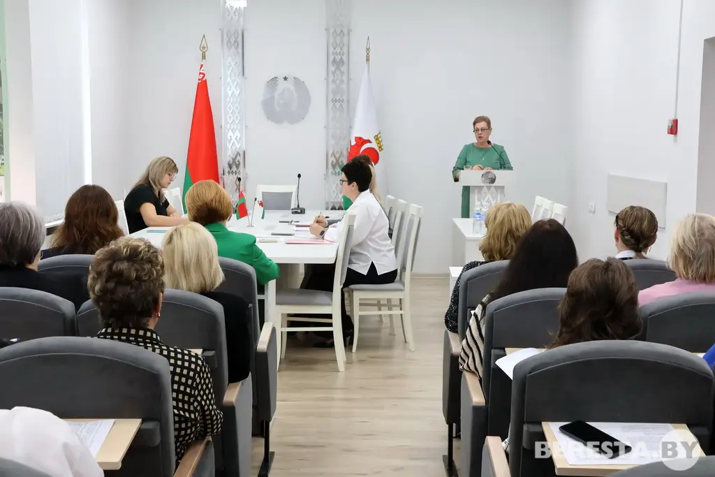 В Берестовицком райисполкоме прошел семинар‑совещание для кадровых служб 