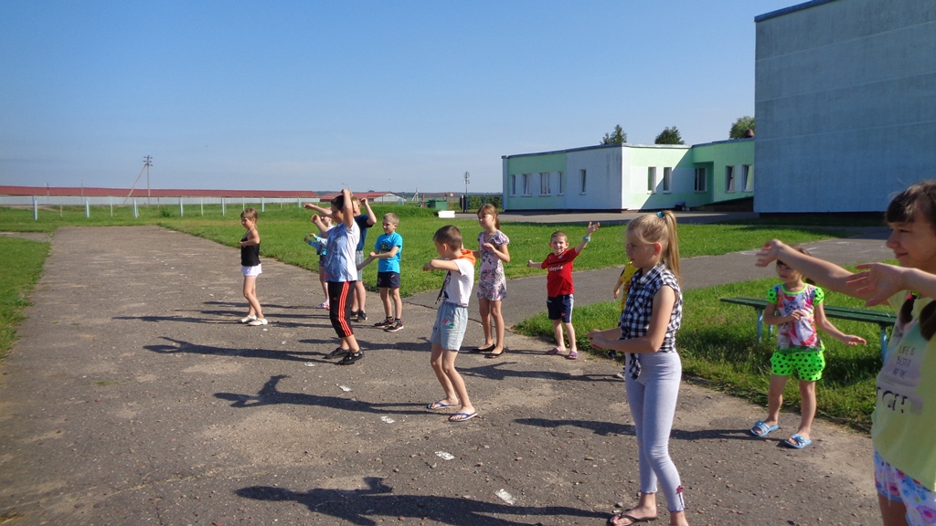 Оздоровительный лагерь «САВИ» действует в Стародворецком яслях-саду – базовой школе