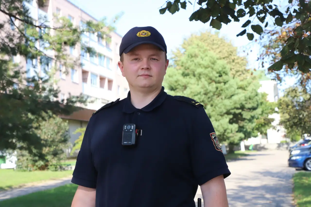 Проект "Дело молодых" От диспетчера до участкового: как  берестовичанин Артем Радион нашел свое призвание