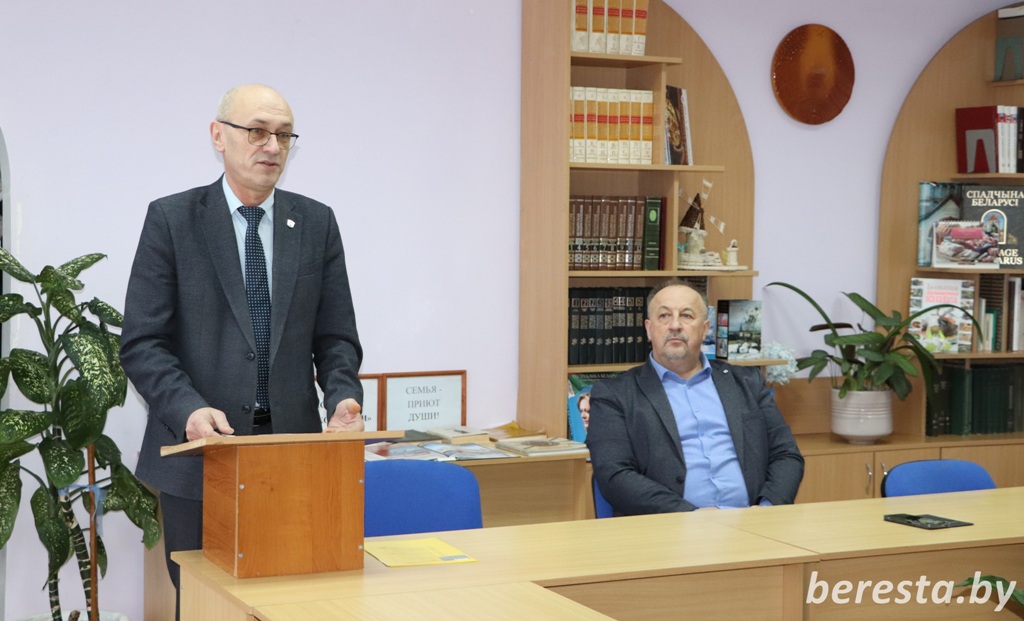 Председатель Берестовицкого райисполкома Антон Кулисевич провел встречу с трудовым коллективом Берестовицкого государственного колледжа