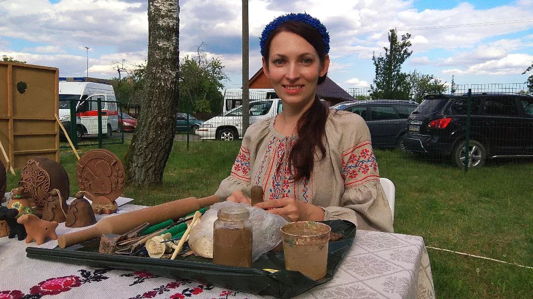 Мастера Берестовицкого отдела ремесел и традиционной культуры приняли участие в  празднике гончара