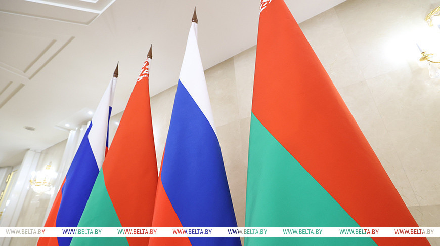 Александр Лукашенко в День единения народов Беларуси и России: только сообща мы сможем противостоять вызовам времени