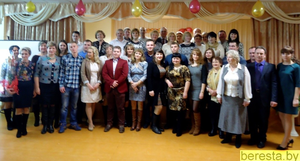 Покуда вертится Земля, нам всем нужны учителя…