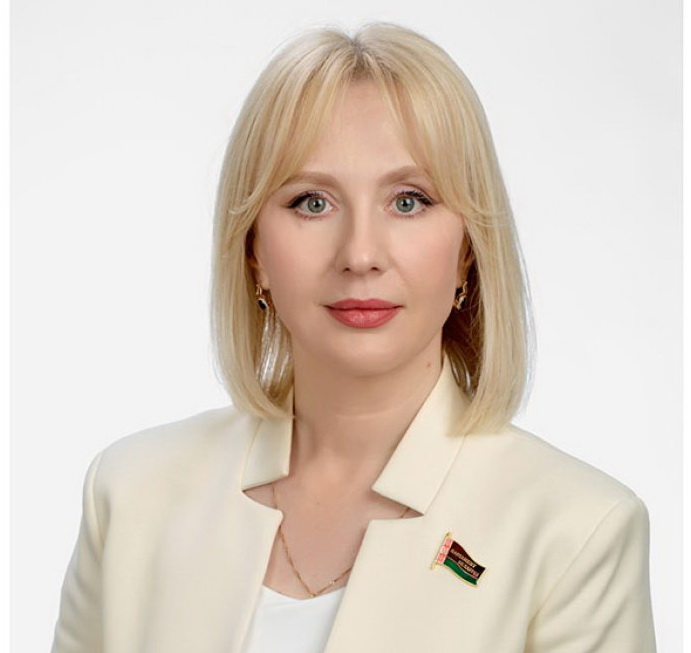 Елена Стальбовская, член Совета Республики Национального собрания Республики Беларусь: "Искажение или забвение исторических фактов открывает дорогу реабилитации нацизма"