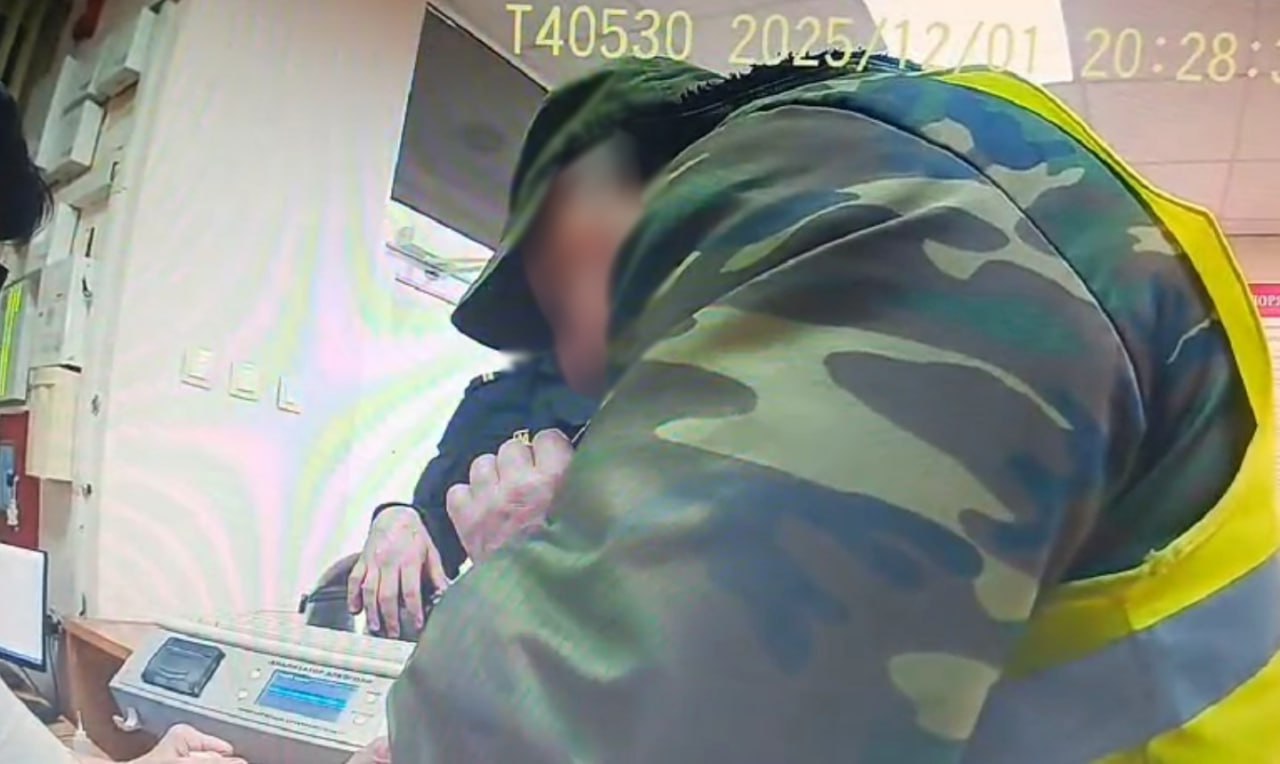 В Свислочcком районе выявлен пьяный животновод. Он пил прямо на рабочем месте