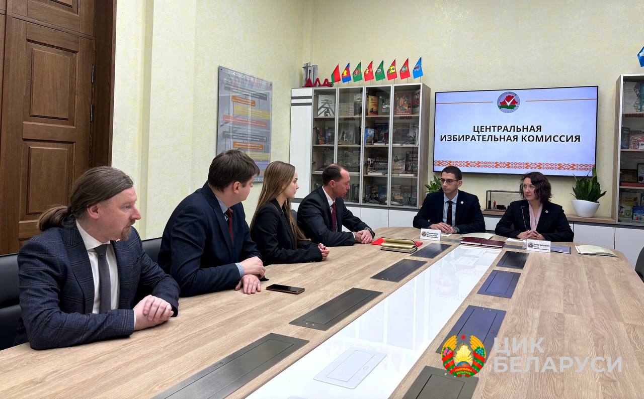 ЦИК принял документы для регистрации Сыранкова кандидатом в Президенты