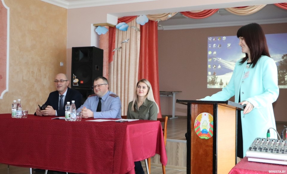 «Школа Активного Гражданина»: председатель Берестовицкого райисполкома Антон Кулисевич встретился с учащимися Большеберестовицкой средней школы