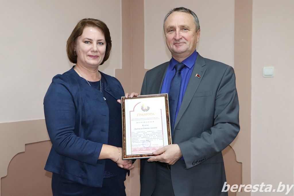 Поздравление с юбилеем – от Берестовицкой районной организации Белорусского профсоюза работников АПК