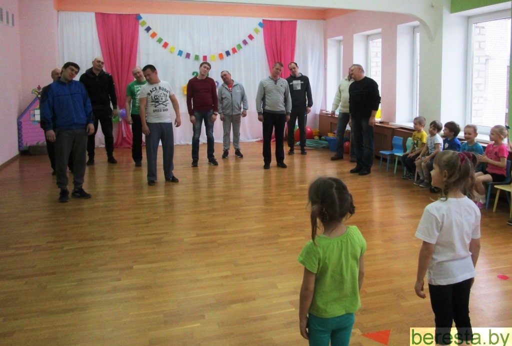 В Большеберестовицком яслях-саду прошло мероприятие ко Дню защитников Отечества