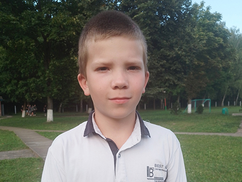 Кириллу нужна семья