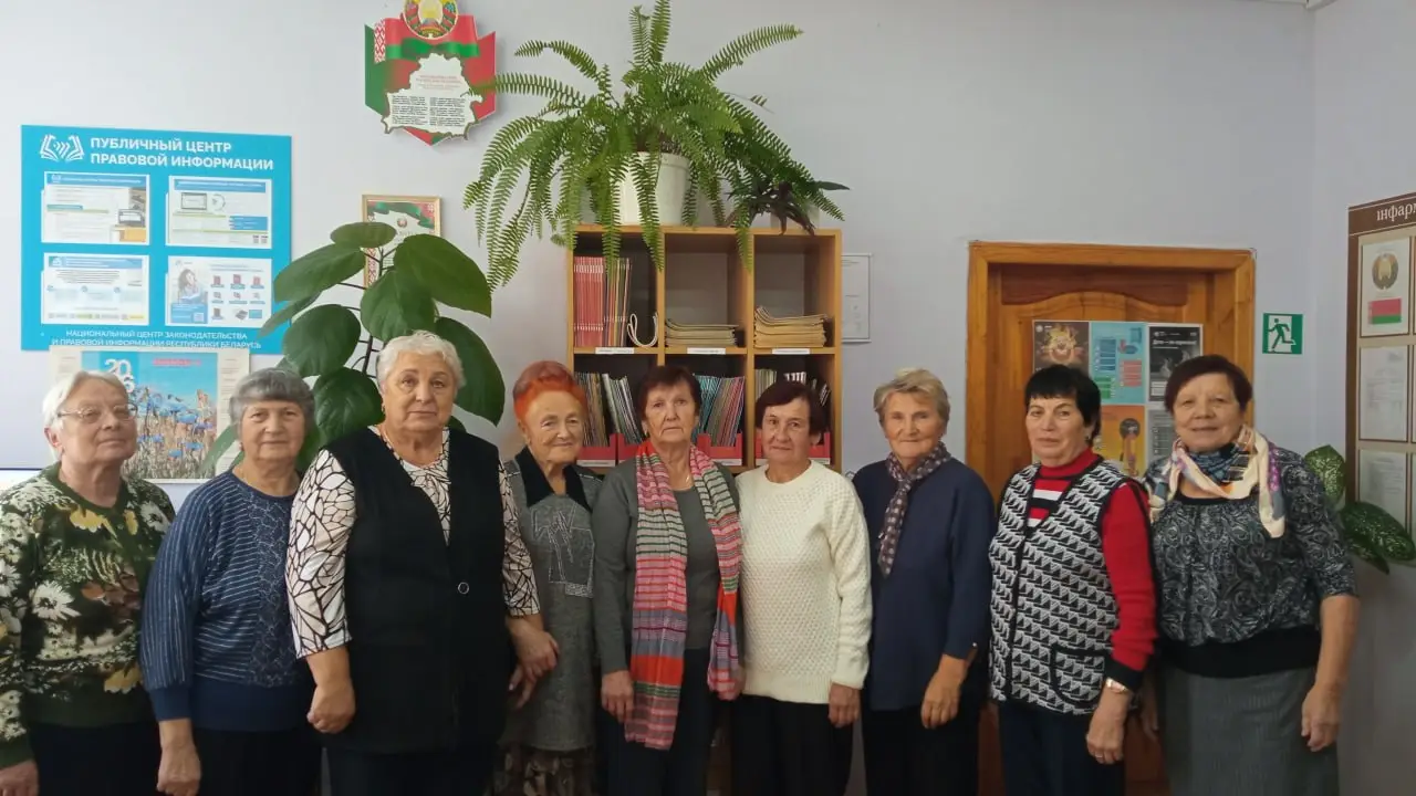  «Возраст — всего лишь цифра»: в Пограничной библиотеке прошел теплый вечер для тех, кто молод душой