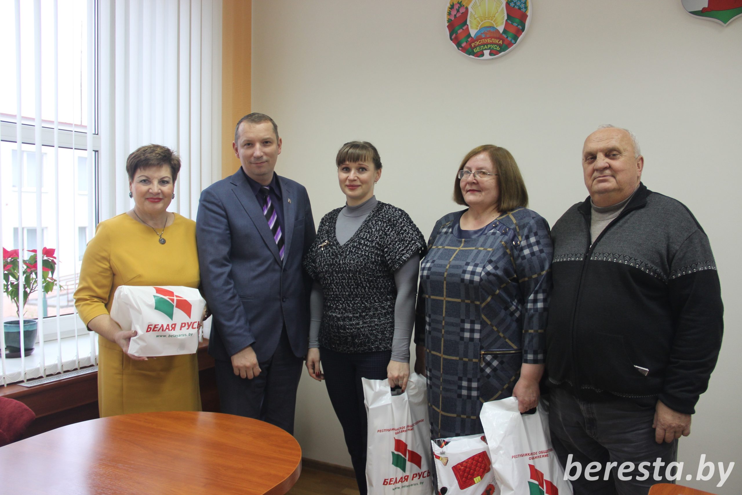 Подведены итоги районного смотра-конкурса по созданию малых архитектурных форм, фотозон и зон отдыха среди организаций и учреждений городского поселка