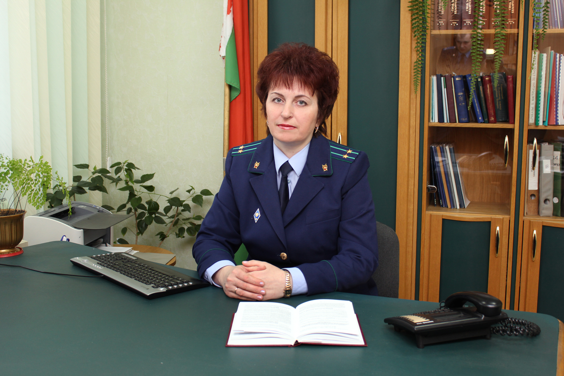 Служение закону – служение людям