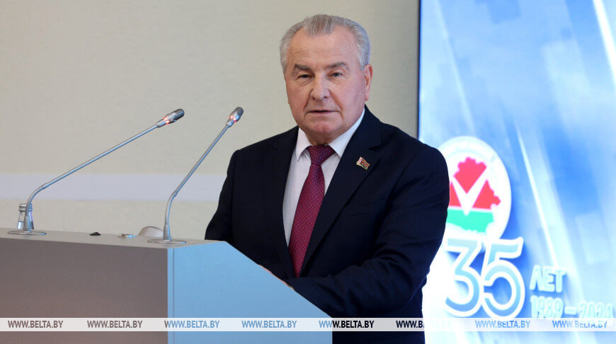 Миклашевич: единственным источником власти и носителем суверенитета в Беларуси является народ