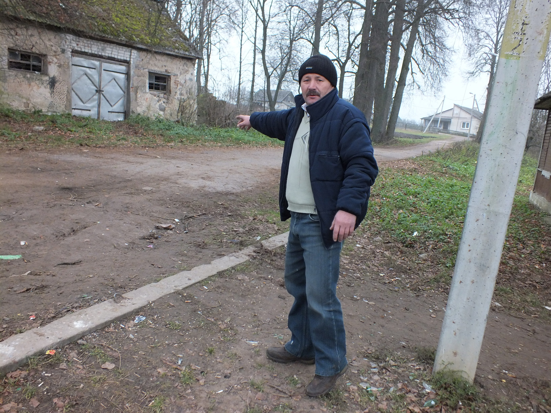 Водитель редакции, Александр  Крупица,   спас в Кваторах девочку от разъяренной собаки