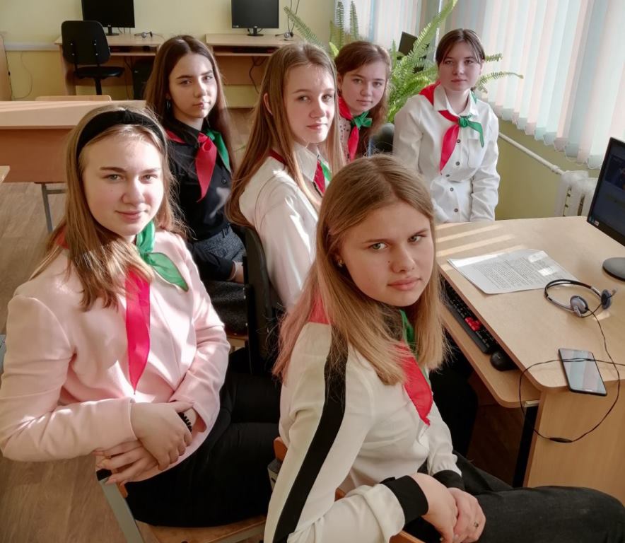 Команда «Звезда» Большеберестовицкой СШ приняла участие в областном этапе "Пионерского КВИЗа"