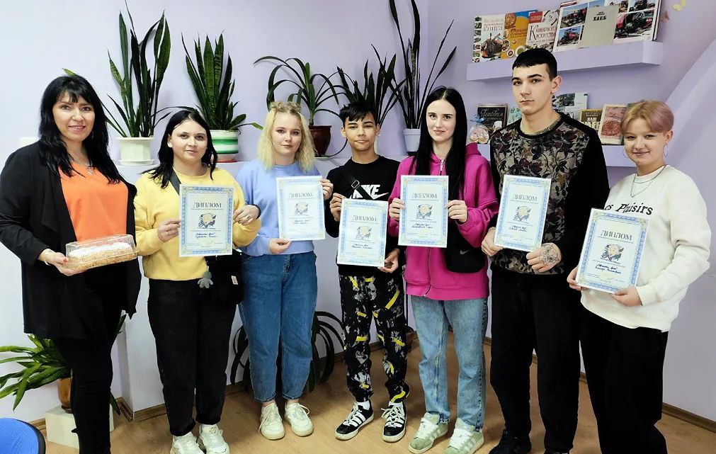 «Мозговой штурм». В Берестовицком колледже состоялось заседание клуба «НЕ#ЭЙНШТЕЙНЫ»