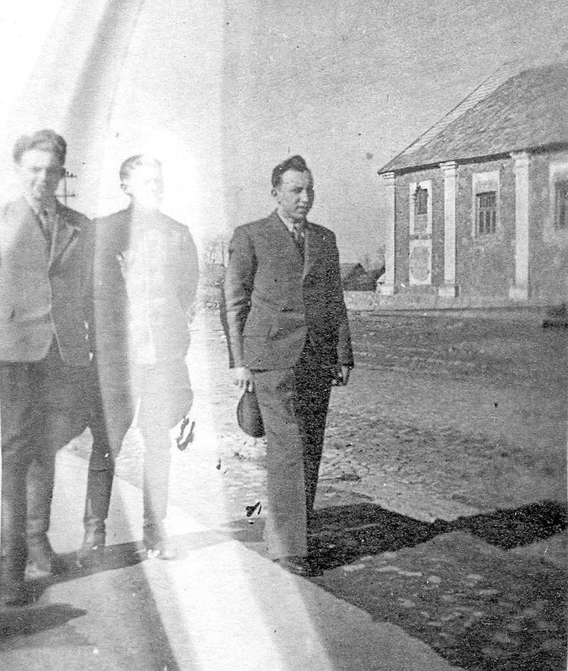 Як у Бераставіцы будавалі клуб
