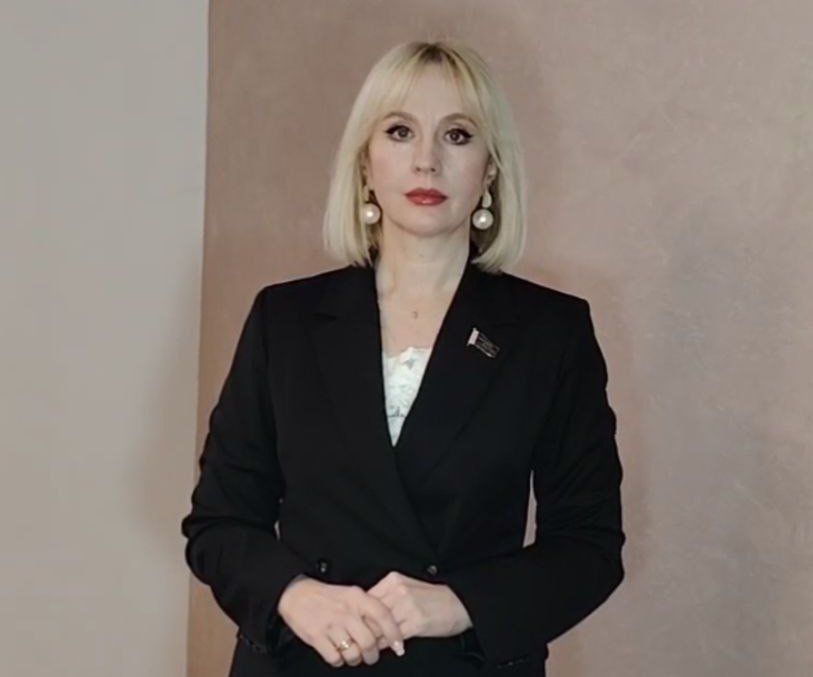 Поздравление члена Совета Республики Национального собрания Елены Стальбовской с Днем работников сельского хозяйства и перерабатывающей промышленности АПК