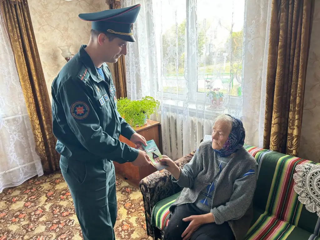 Берестовицкий РОЧС проводит комплексные профилактические мероприятия в жилом секторе района