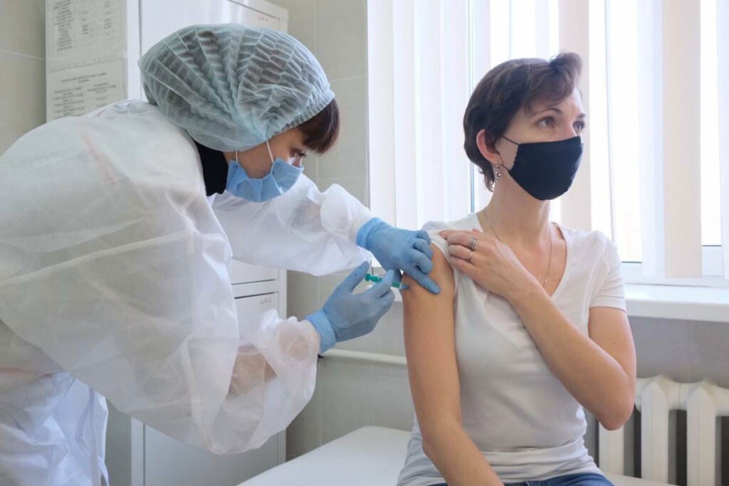 В Берестовицком районе началась массовая вакцинация против гриппа