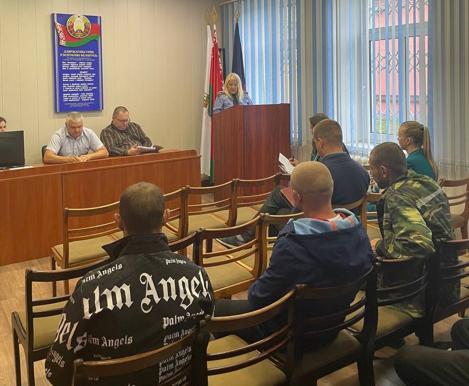 Акция «Не упусти свой шанс» прошла в Берестовицком РОВД