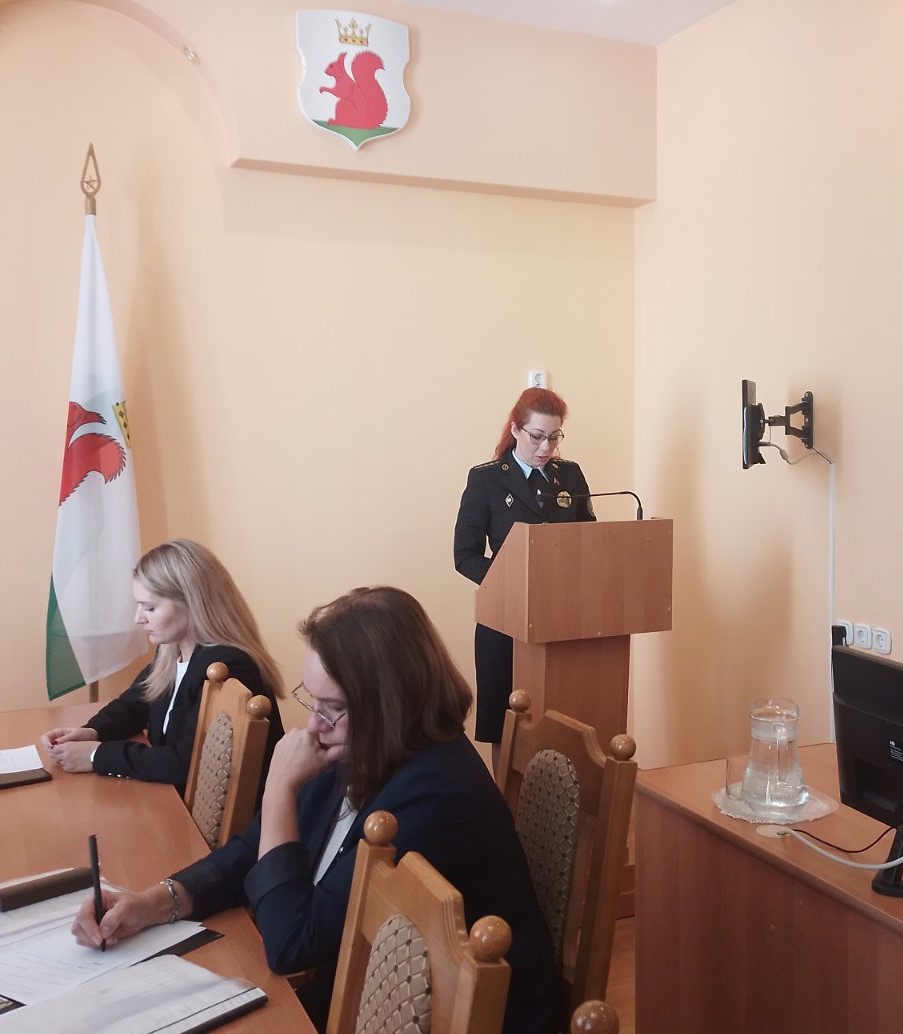 В Большой Берестовице состоялся районный обучающий семинар по вопросам межведомственного взаимодействия субъектов профилактики в сфере работы с обязанными лицами