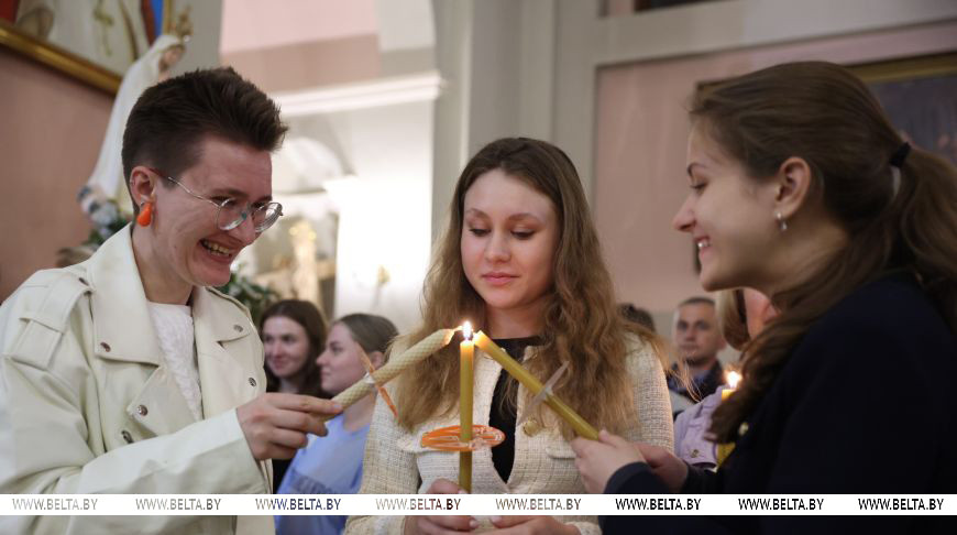 Лукашенко поздравил христиан с Пасхой: осознание величия праздника преображает духовно