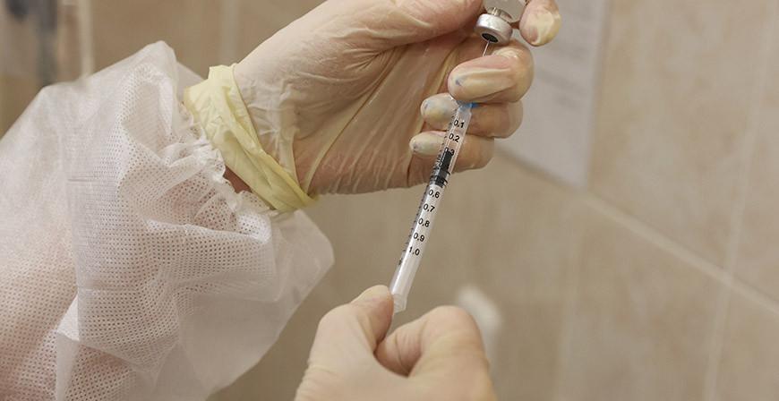 Выпуск на рынок белорусской вакцины от COVID-19 планируется в конце 2023 года