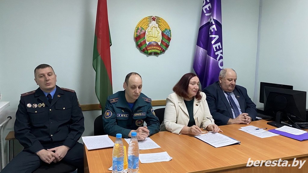 На Берестовитчине прошел единый день информирования
