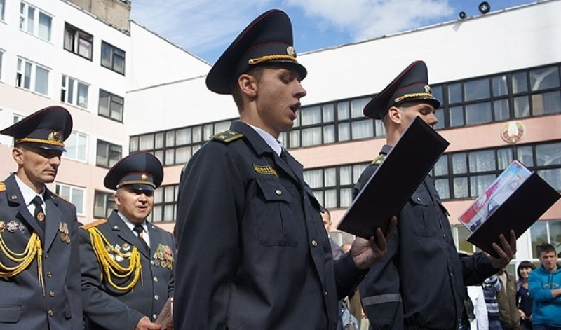 Академия внутренних дел ждет абитуриентов!
