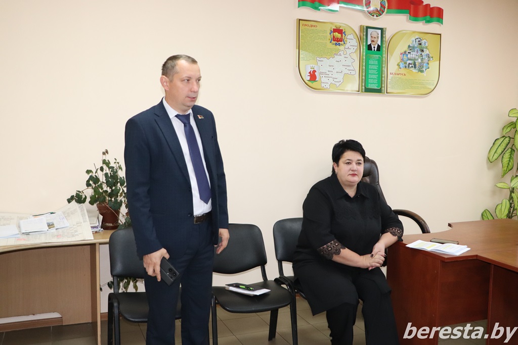 День народного единства: значение мира и согласия. На Берестовитчине проходит единый день информирования населения (Будет дополнено)