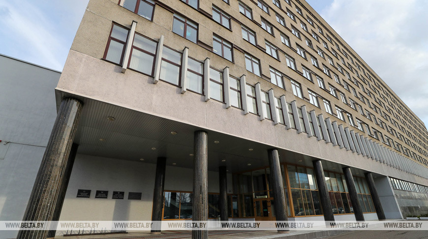 Минздрав утвердил рекомендации об оказании медпомощи пациентам в возрасте до 18 лет с COVID-19