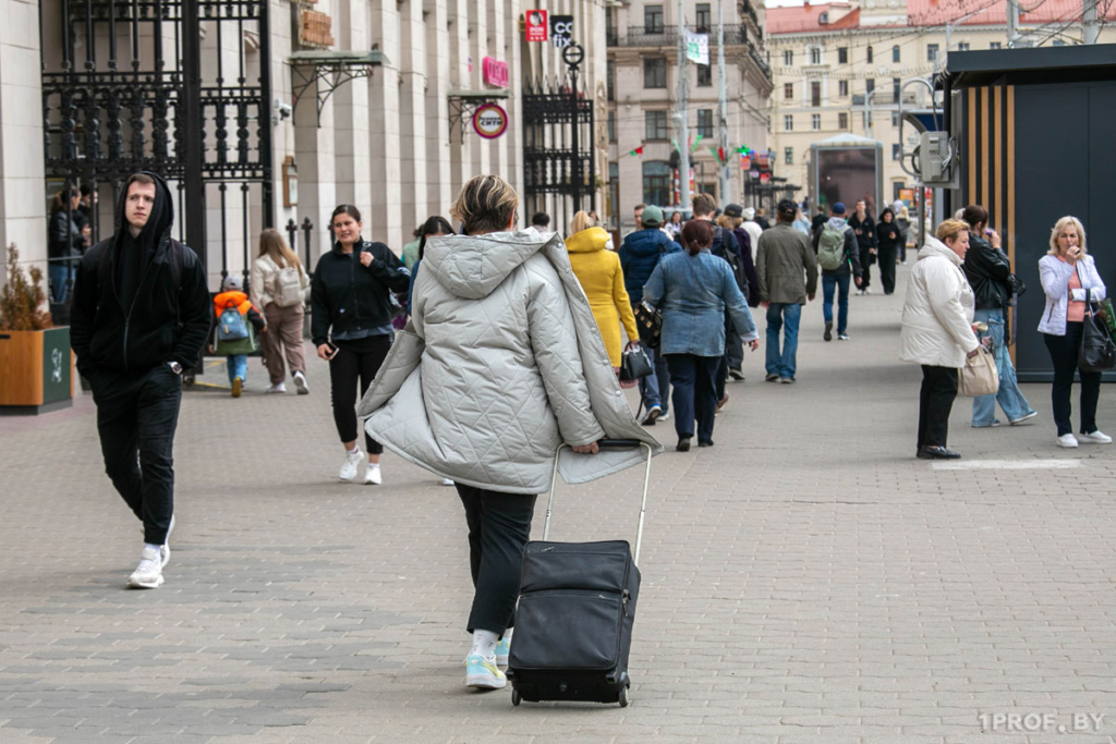 Расчет за ЖКУ, отмена льгот на проезд для пенсионеров, отдых на Шри-Ланке: что еще изменится с 1 октября
