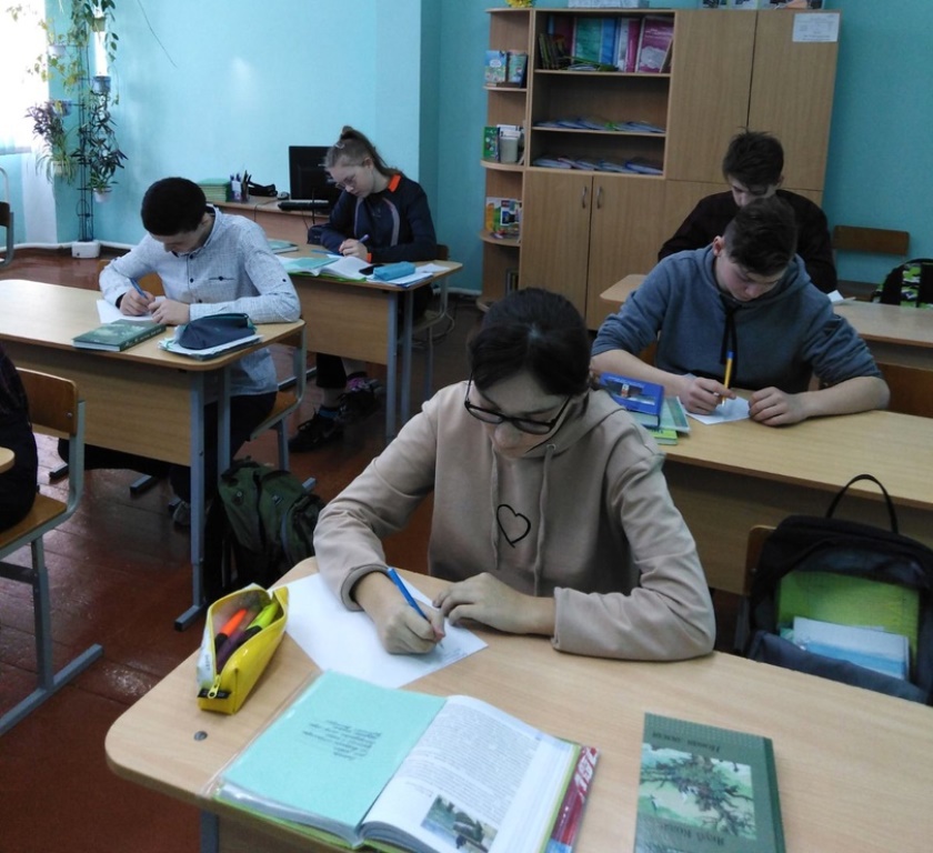Адзіная дыктоўка на прыз БРСМ прайшла ў Макараўскім яслях-садзе-сярэдняй школе