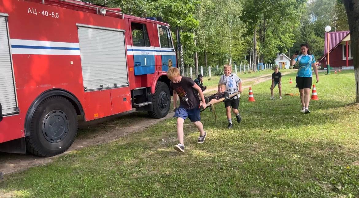 В «Олимпийце» зажгли «Юные огнеборцы»: пожарная эстафета от Берестовицких спасателей!
