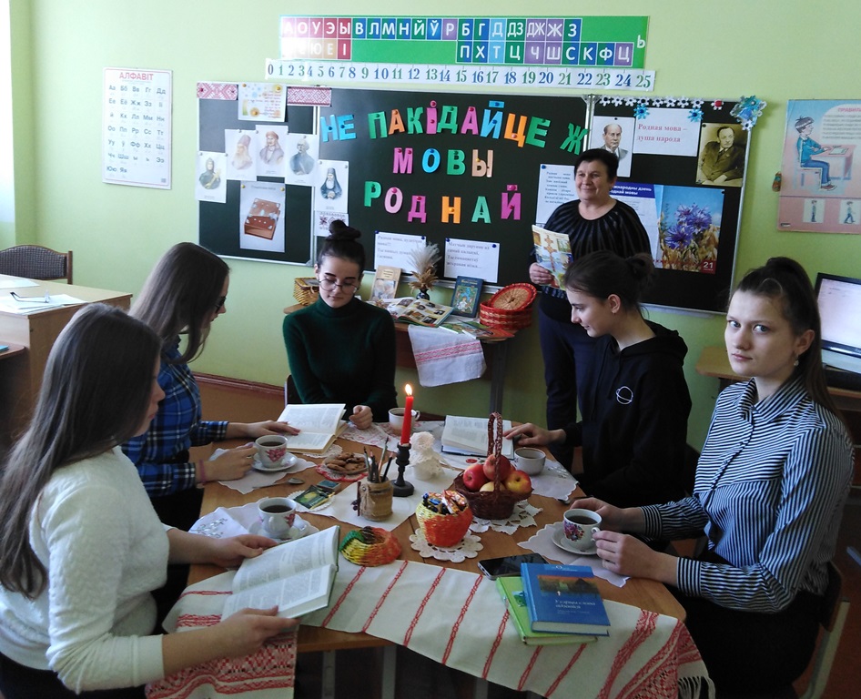 Святкаванне  Міжнароднага дня роднай мовы ў Макараўскім яслях-садзе – сярэдняй школе