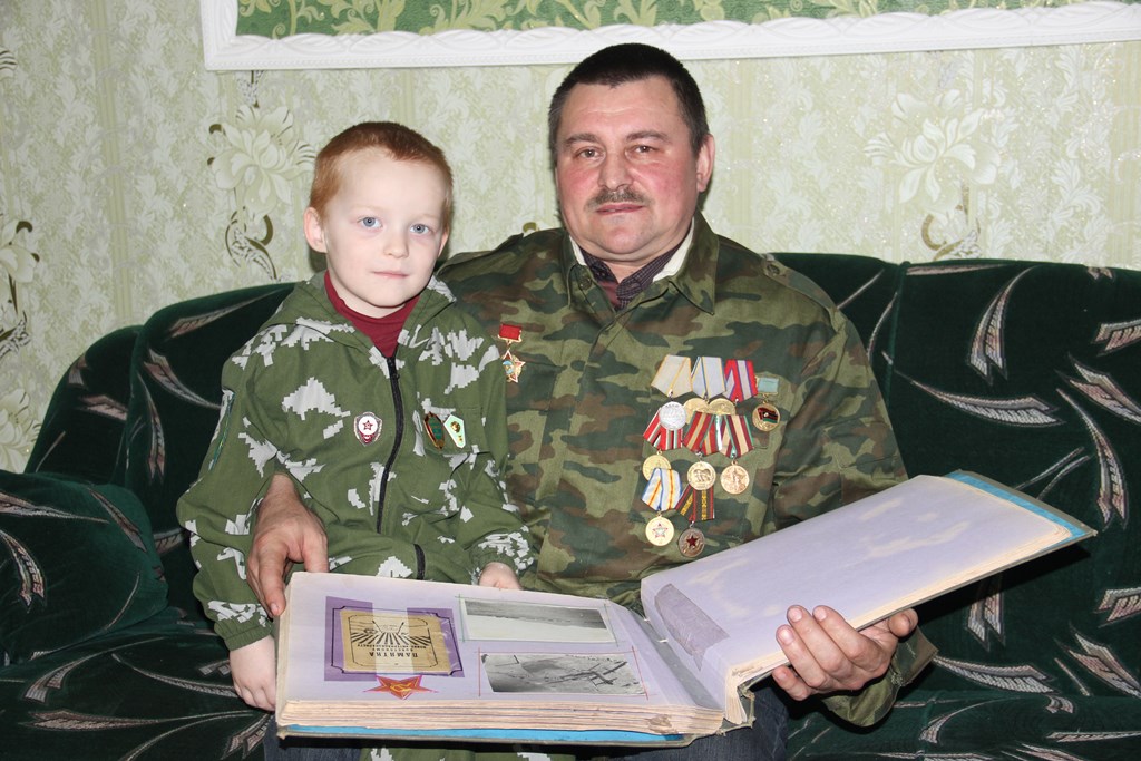 «Время  выбрало  нас…» Берестовичанин Казимир Романчук исполнял интернациональный долг в Афганистане