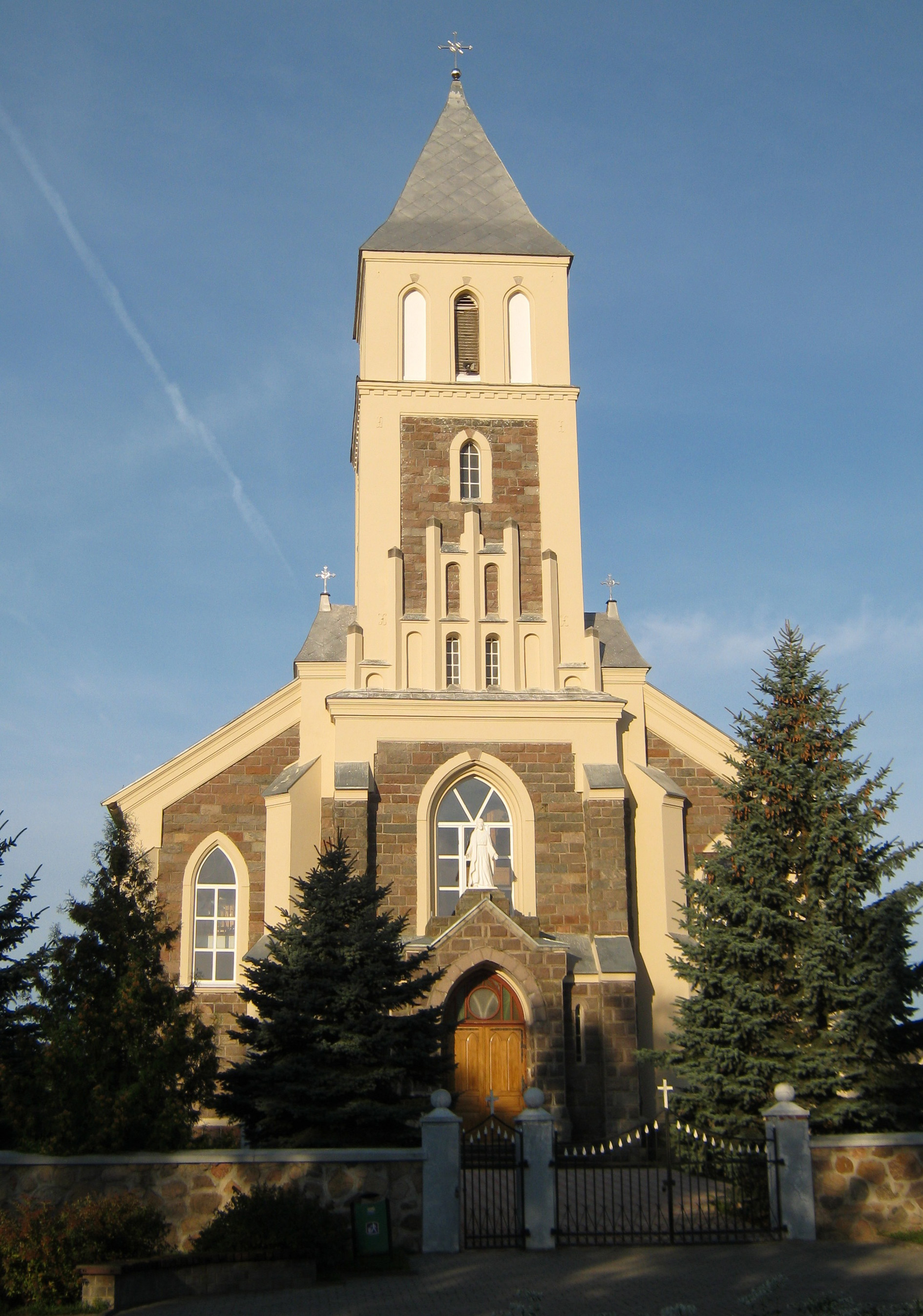 У чаканні Святых Місій і 100-годдзя касцёла  ў Вялікай Бераставіцы