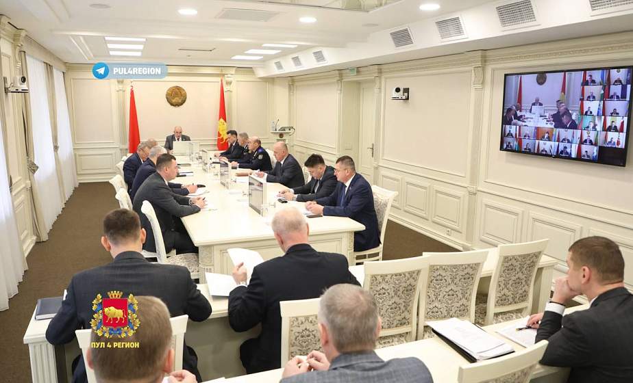 Юрий Караев провел заседание комиссии по противодействию коррупции