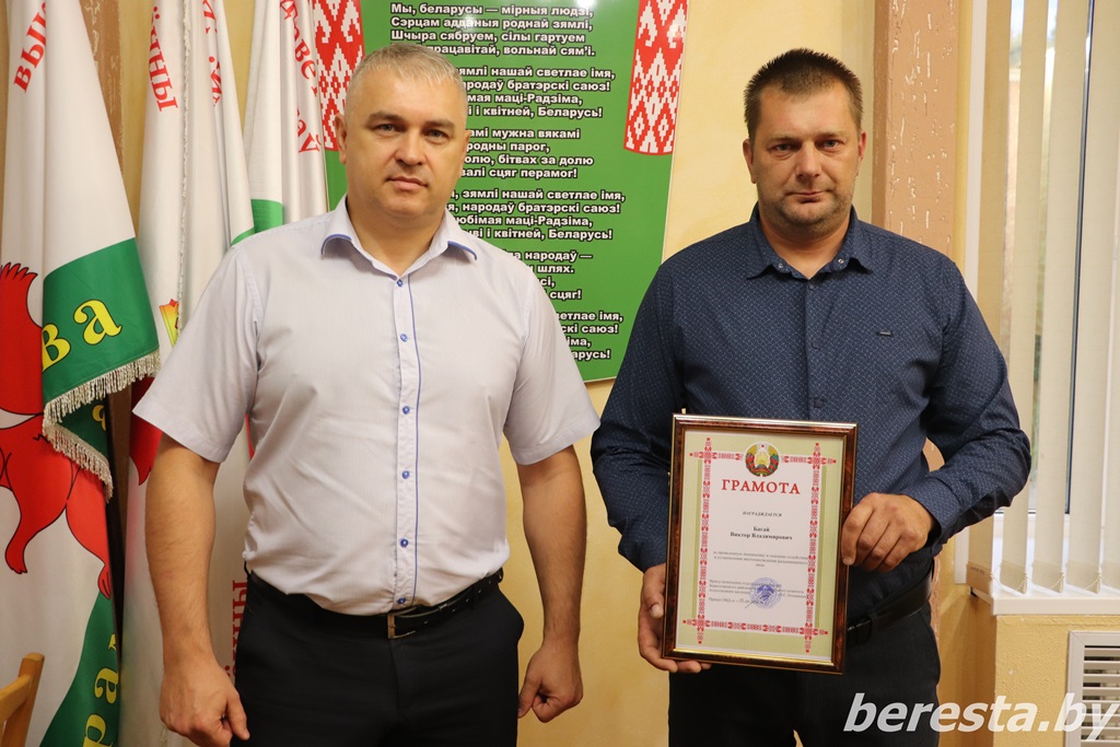 Берестовицкий РОВД поблагодарил механизатора РУСП «Массоляны» за помощь в поиске разыскиваемого