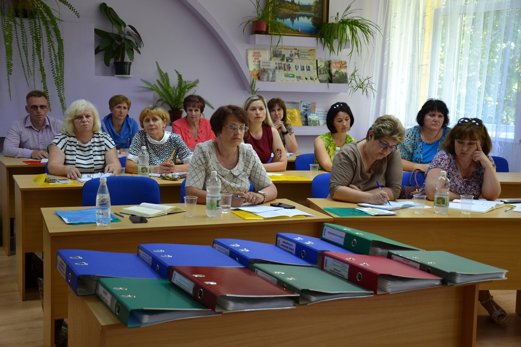 В Берестовицком лицее методисты системы профтехобразования области делились опытом работы