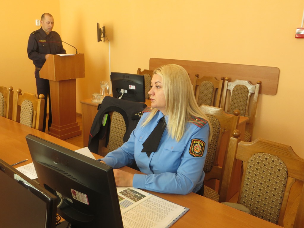 В Берестовицком райисполкоме состоялось заседание комиссии по безопасности дорожного движения