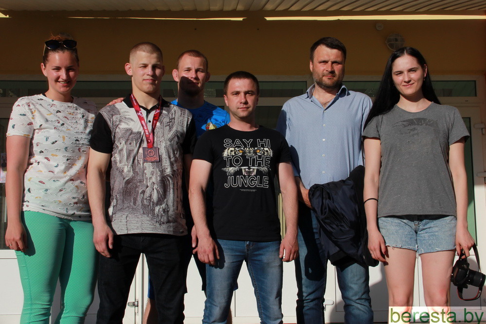 В Большой Берестовице прошел VIII открытый турнир Гродненской области по вольной борьбе памяти тренера Владимира Валейчика