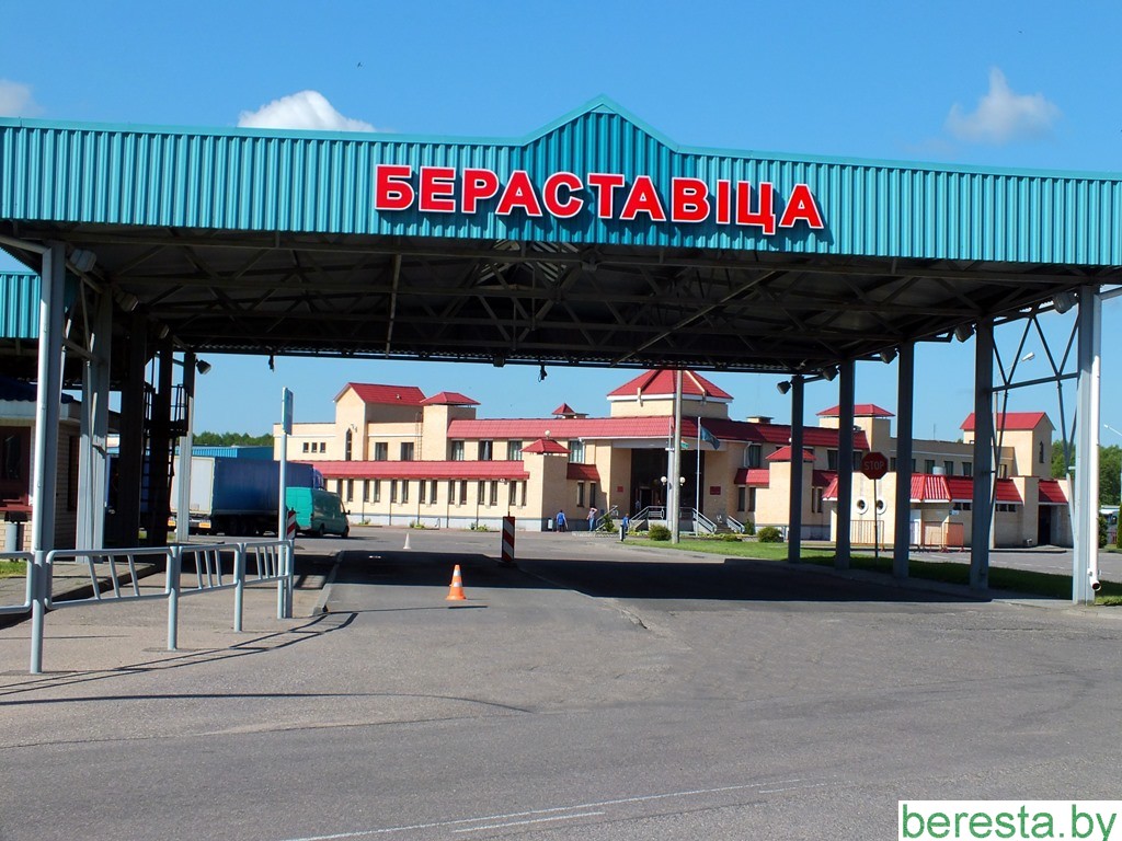 И машины лишился, и права управления на три года