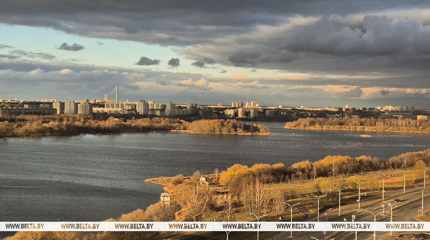 Слабый туман и до +17°С будет сегодня в Беларуси