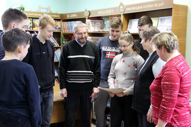 Урок мужества: знать и помнить. В Берестовицкой районной библиотеке состоялась встреча с воином-интернационалистом