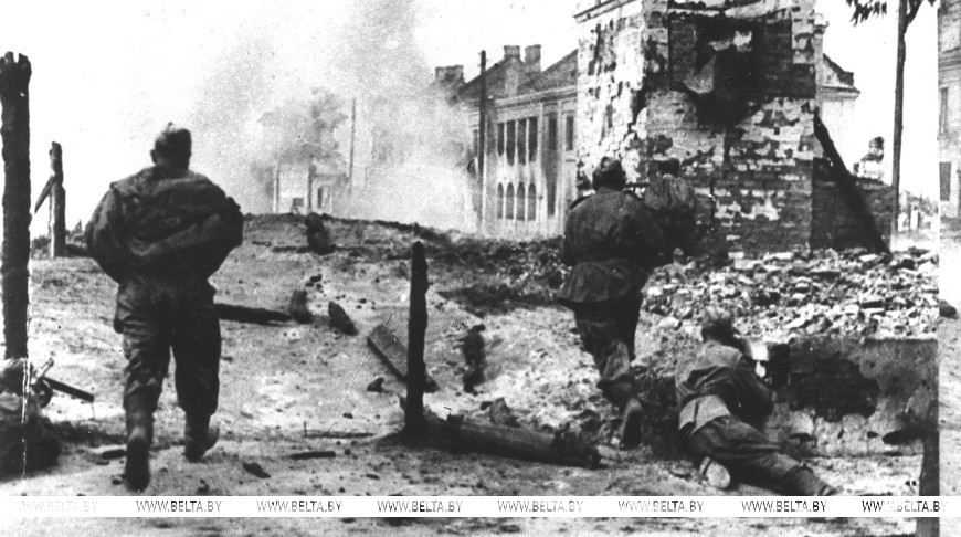 Операция "Багратион": архивные кадры освобождения Беларуси летом 1944-го. Бои под Витебском